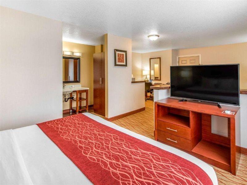 Comfort Inn Mount Shasta Area Weed Buitenkant foto