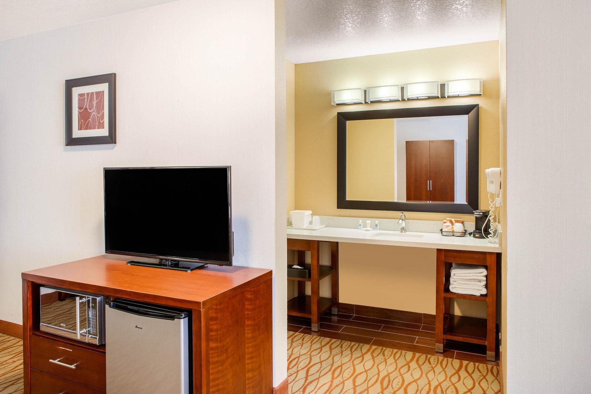 Comfort Inn Mount Shasta Area Weed Buitenkant foto