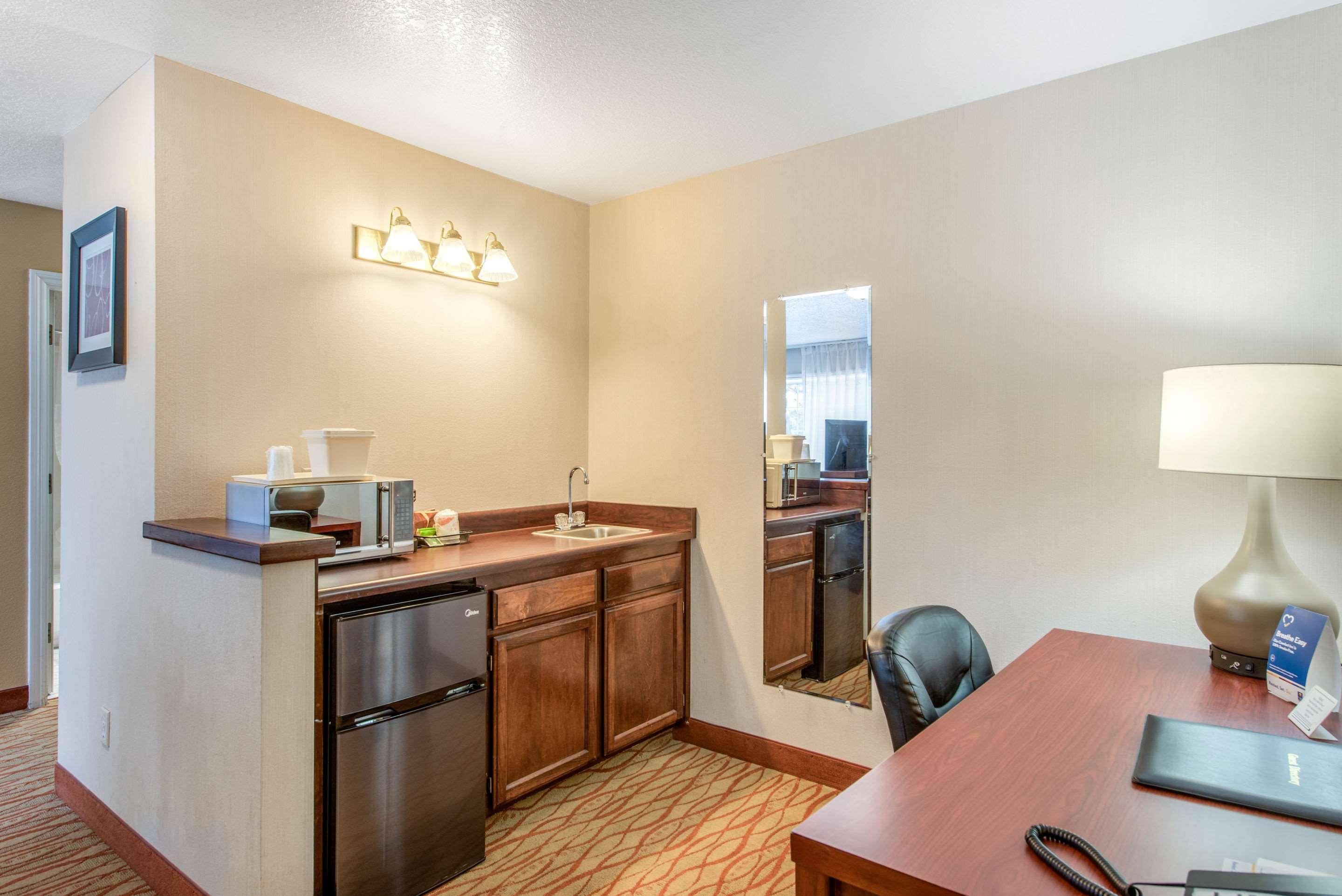 Comfort Inn Mount Shasta Area Weed Buitenkant foto