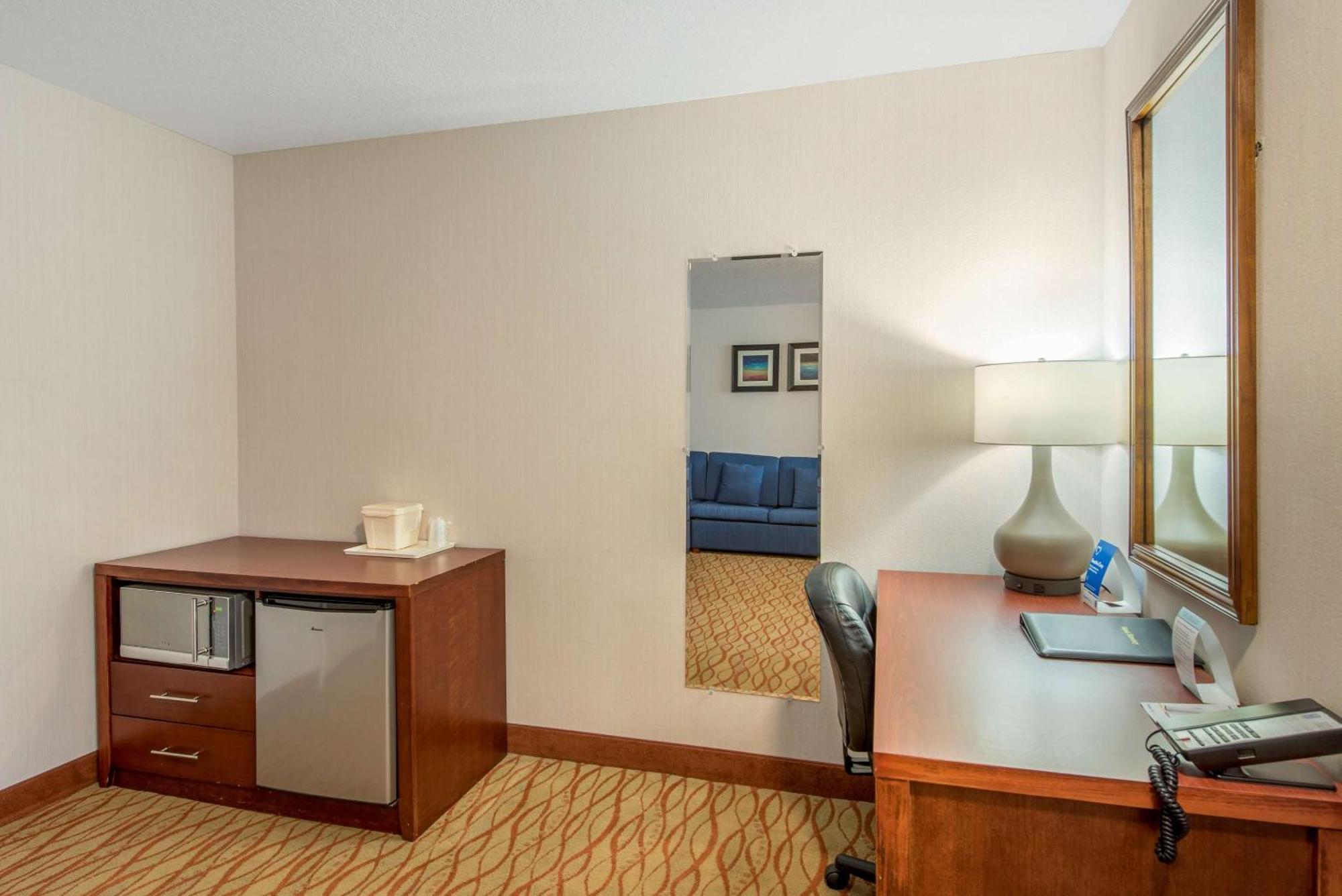 Comfort Inn Mount Shasta Area Weed Buitenkant foto