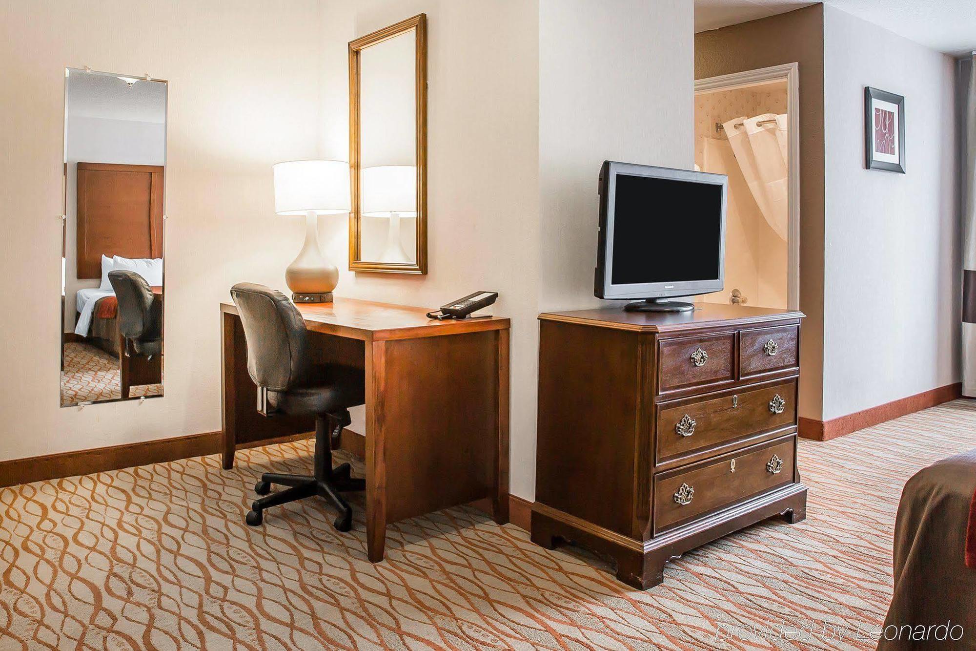 Comfort Inn Mount Shasta Area Weed Buitenkant foto
