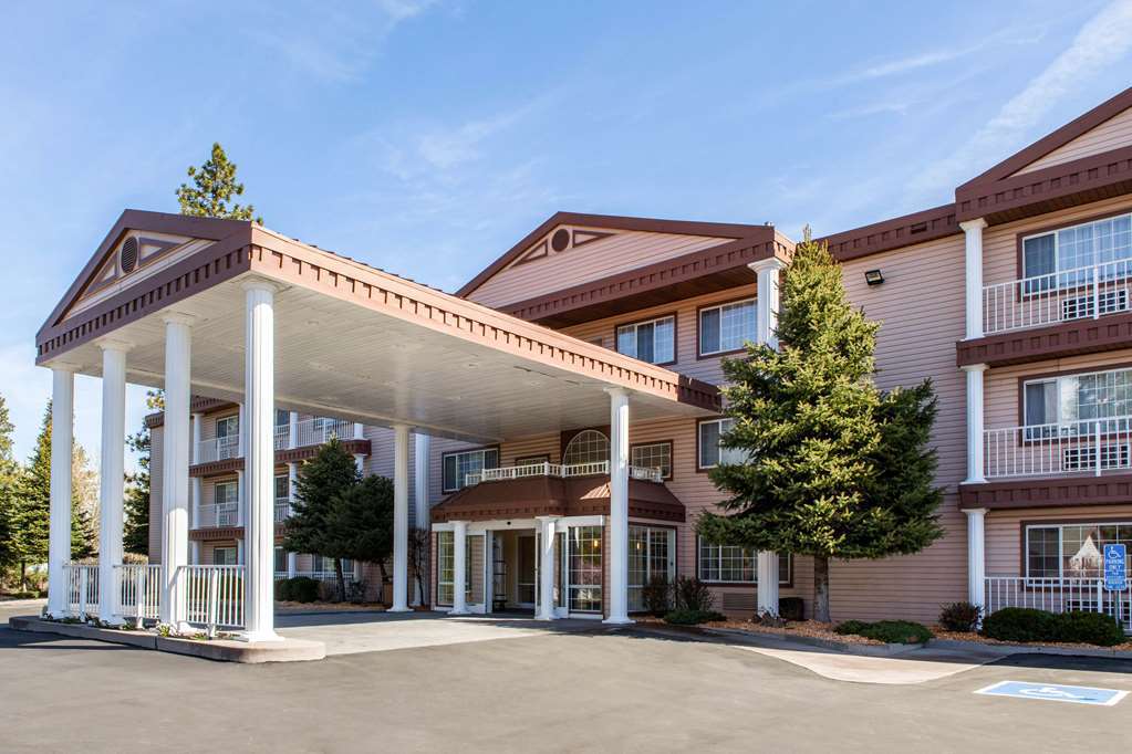 Comfort Inn Mount Shasta Area Weed Buitenkant foto